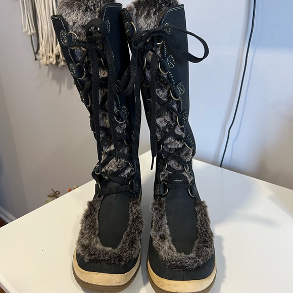 TIMBERLAND KICKADILLA Suede Leather Faux Fur Lace up boots. Size 8M - Picture 3 of 14